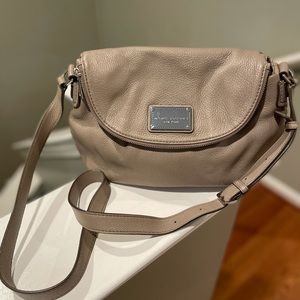 MARC BY MARC JACOBS NATASHA Q CROSSBODY